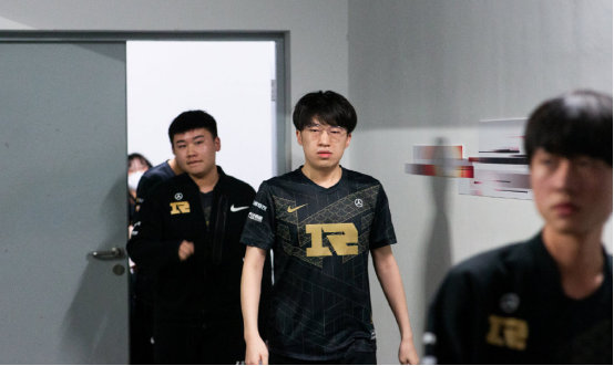 让大家试着 让大家试着