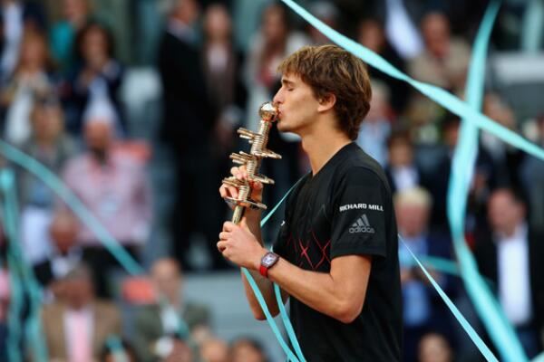 人扼腕叹息 人扼腕叹息